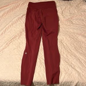Maroon colored lululemon joggers size 6